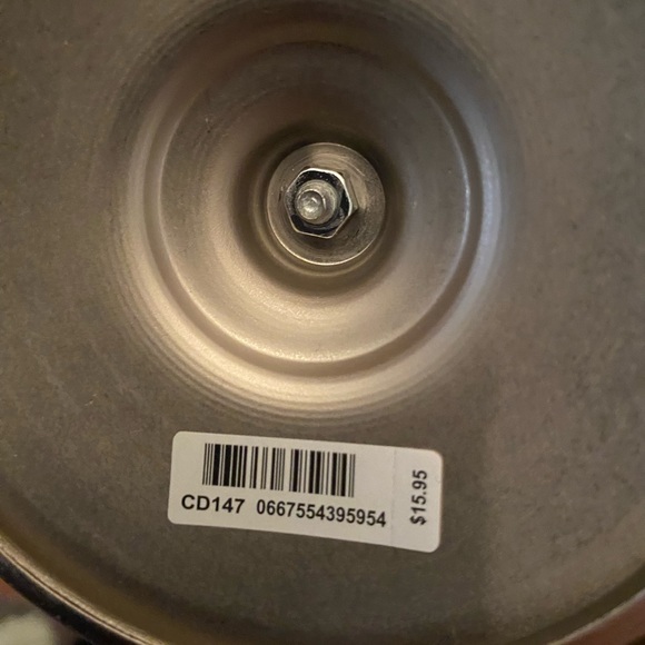 Bath and Body Works candle holder for 3 wick candles - Picture 2 of 2